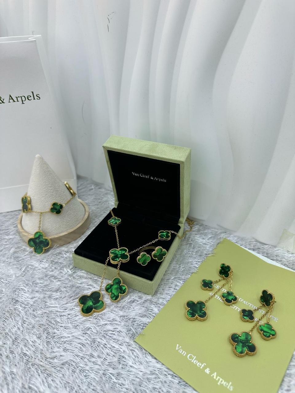 Van cleef set