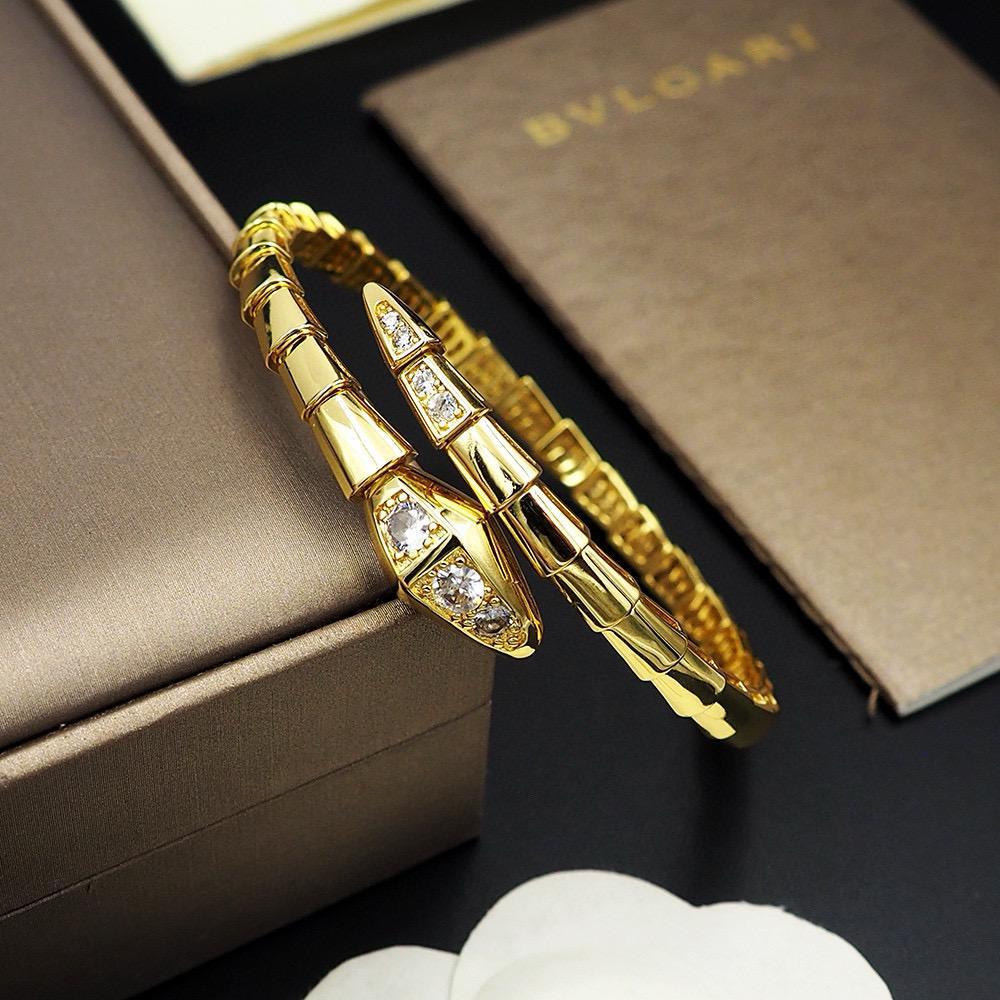 Bvlgari bangle