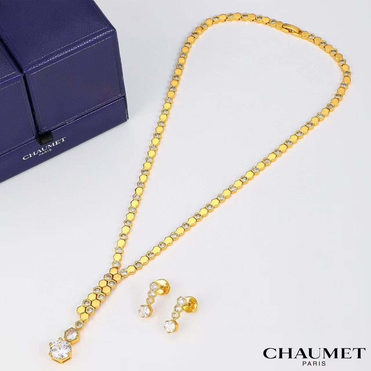 CHAUMET Necklace & Earring Set